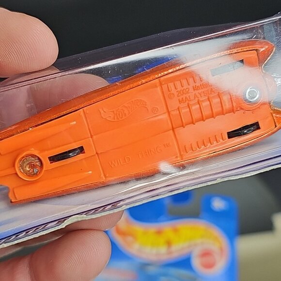 Wild Thing Hot Wheels One Sealed And One Opened 2002 Date Stamps - Picture 10 of 11